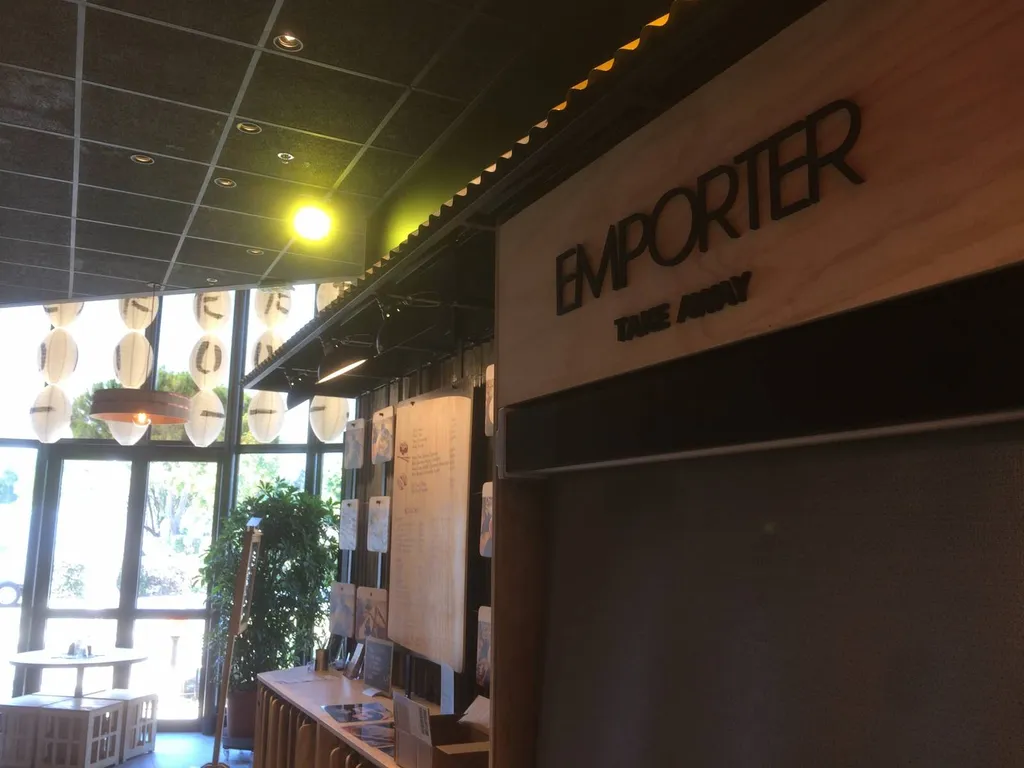 Lettres découpées restaurant