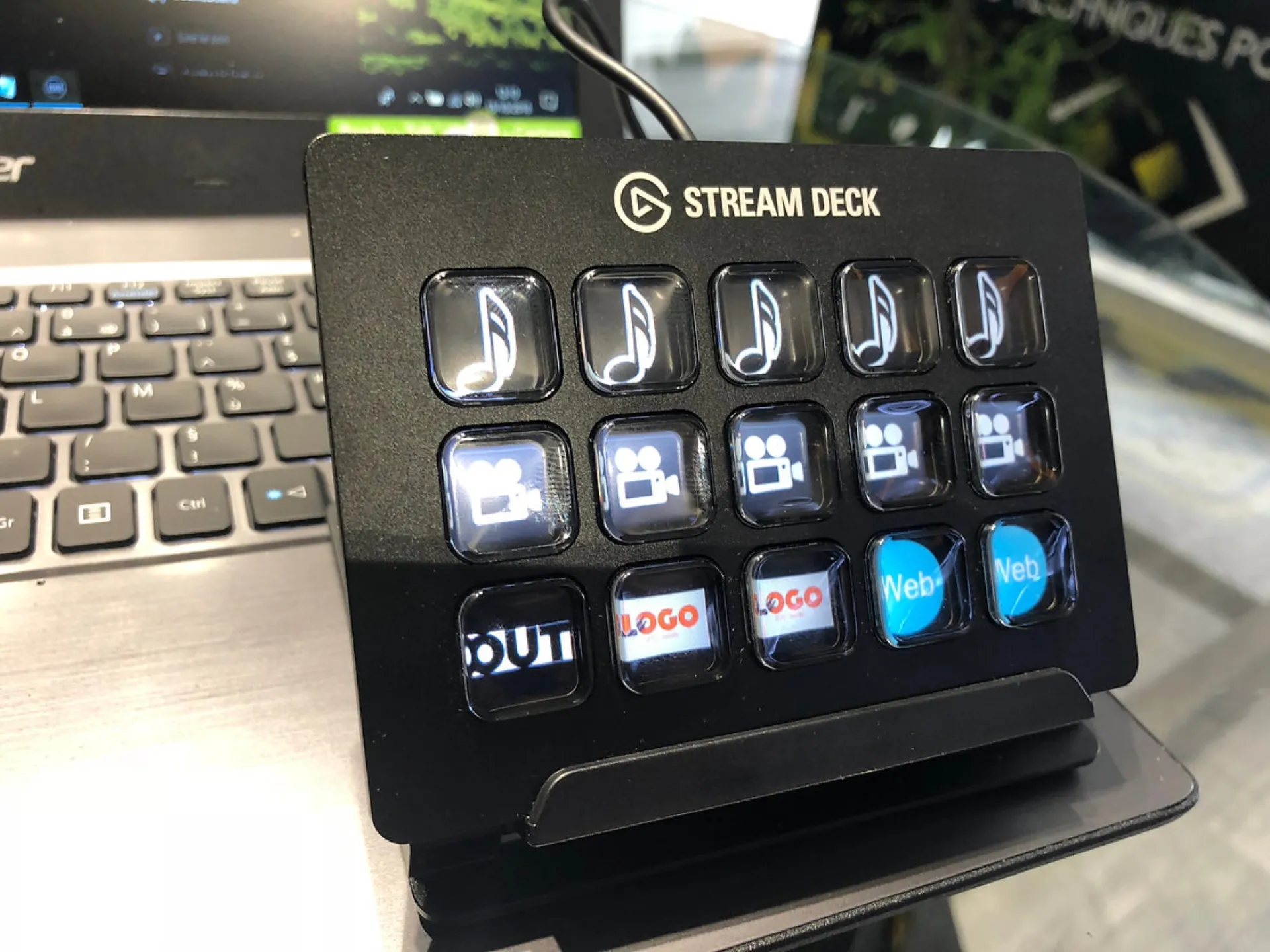 location boitier link stream deck à orange dans le Vaucluse