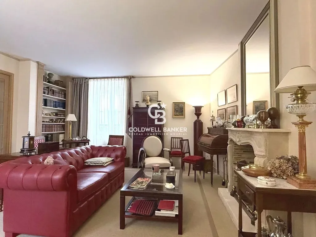 Acheter une maison de charme avec jardin, garage et dépendance indépendante en cœur de ville - Le Mans