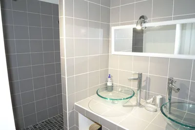 Cassis corps de mas à la vente