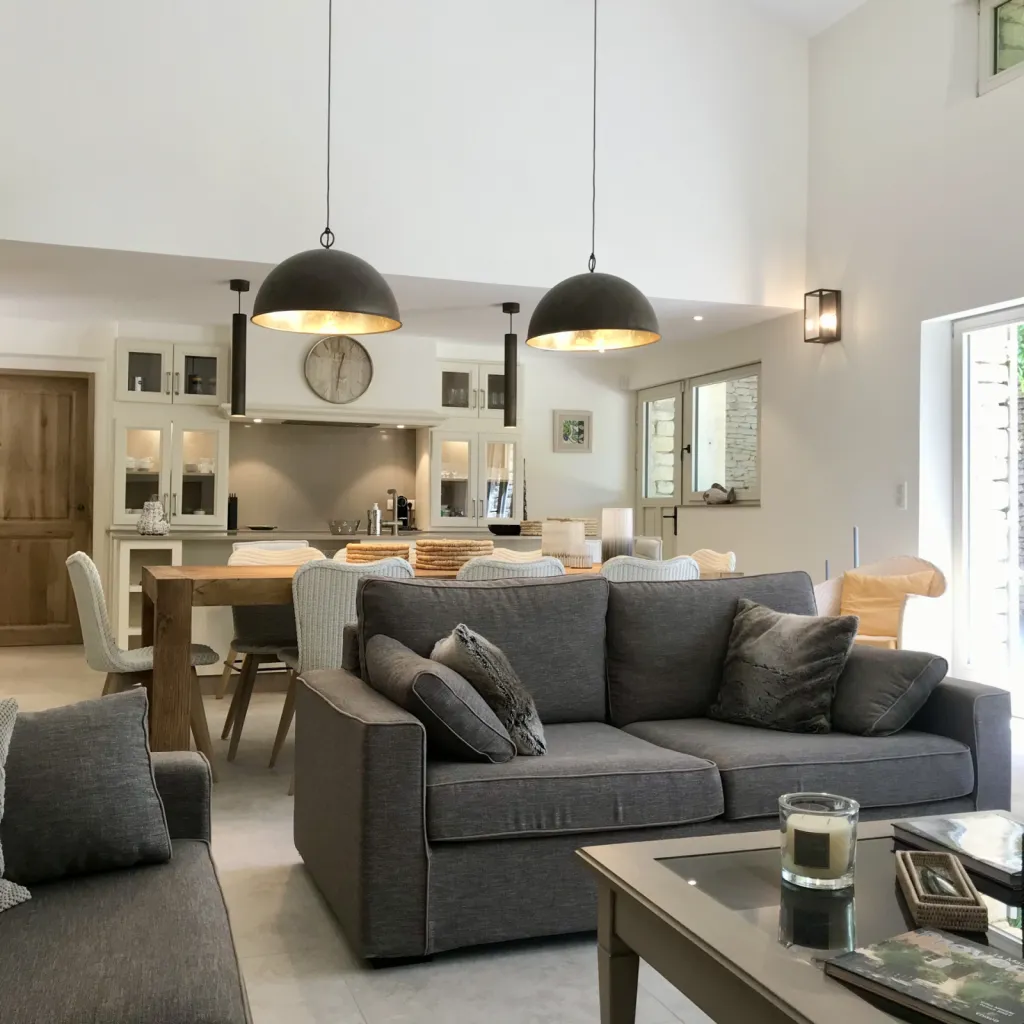 Mission décoration complète : Aménagement et mise en valeur de votre intérieur