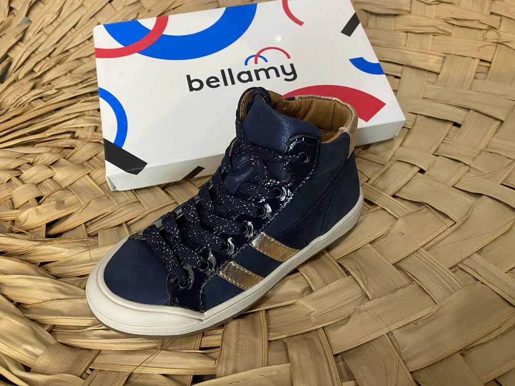 chaussure montante enfant avec une semelle amovible près de Bordeaux