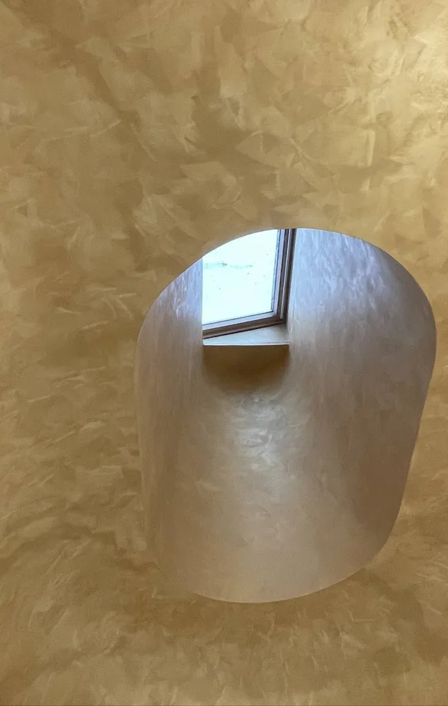 PEINTURE SAHARA ref: feuille d'or TERRE DU MONDE SUR DOME PLAFOND A MONTAUBAN