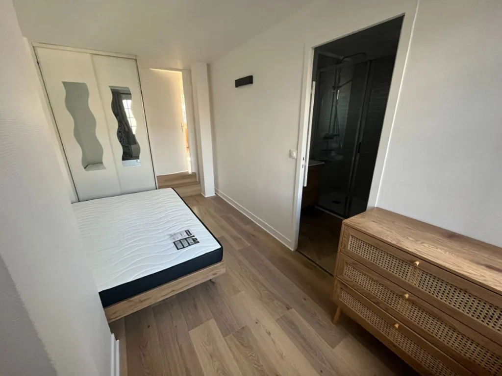 Appartement entièrement meublé avec goût