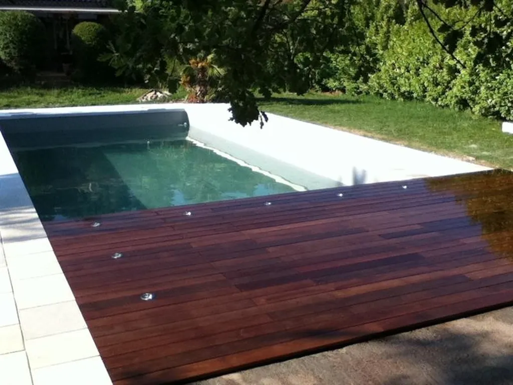 Tour de piscine en bois Ipé à Fuveau en 2011