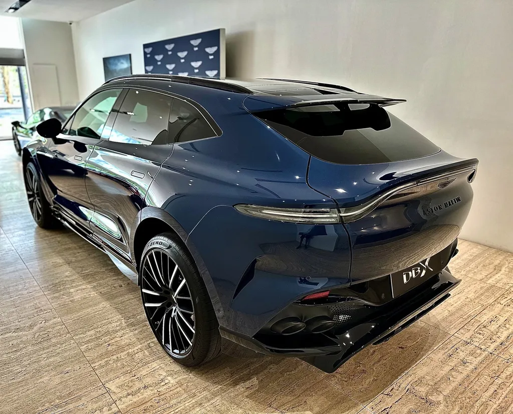 protection carrosserie traitement céramique film de protection PPF Lyon 6 Aston Martin DBX 707