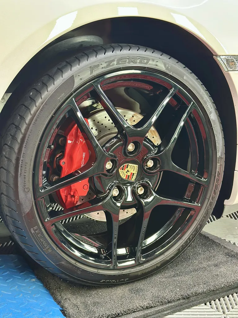 Detailing spécialiste Porsche PPF et traitement céramique sur Vaugneray proche Ecully 