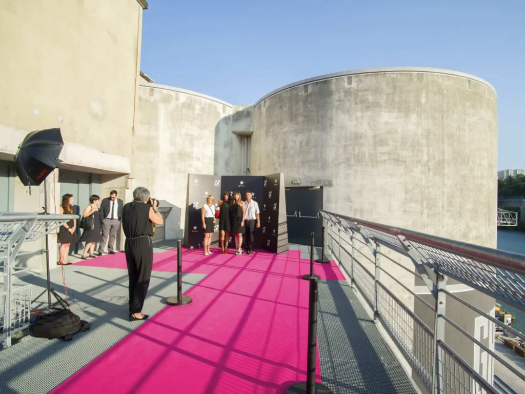 Notre zone d'activité pour ce servicePhotographe professionnel spécialisé dans la photographie entreprise et événementiel