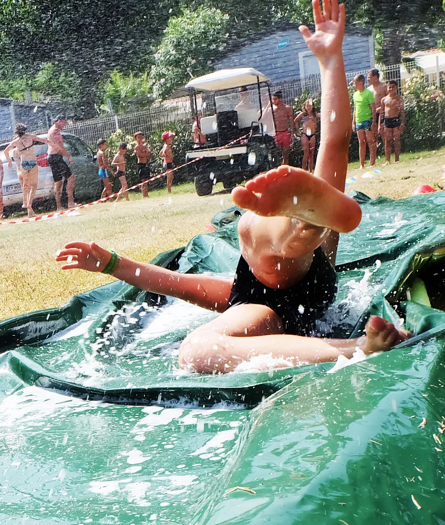 camping bord de mer 34