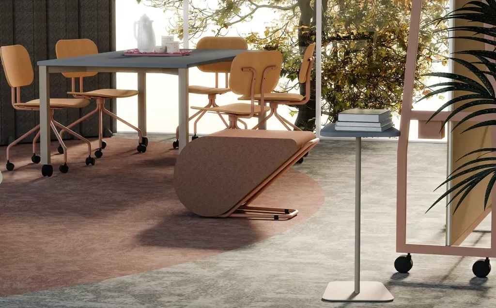 Pouf ILUX en feutre acoustique design modulable à Marseille et dans la région PACA pour espaces collaboratifs flexibles et environnements professionnels modernes