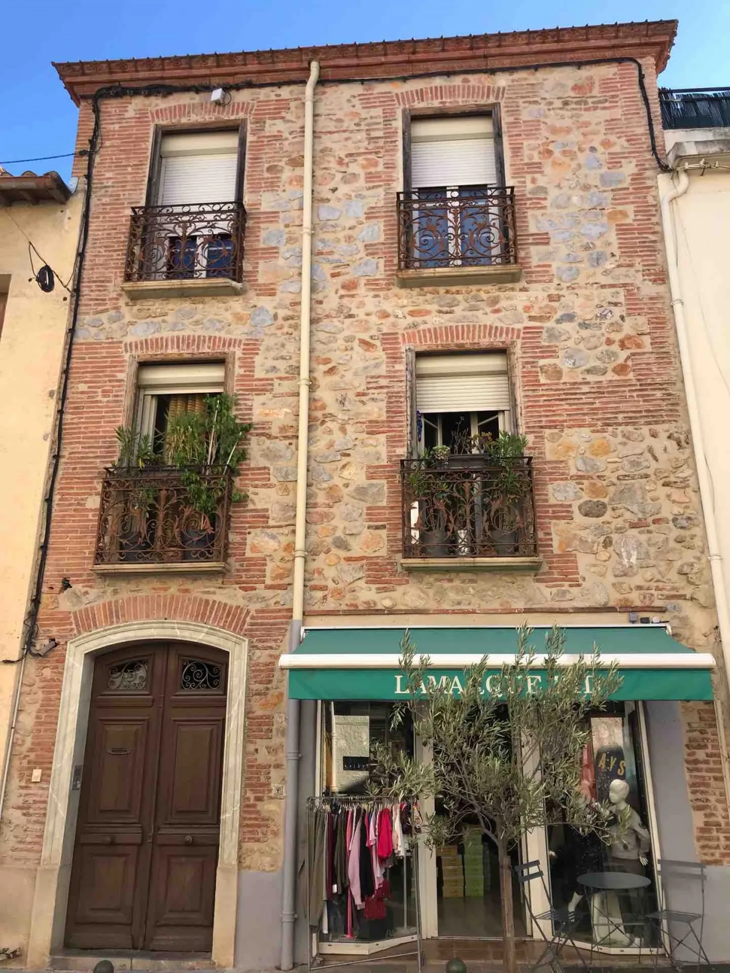 Mur catalan (Cairou et galets) sur Perpignan et ses alentours