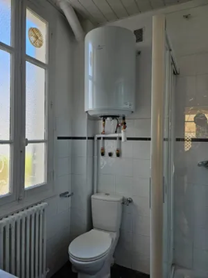 Remplacement d'une chaudière a gaz par un chauffe eau électrique dans un appartement a Cannes