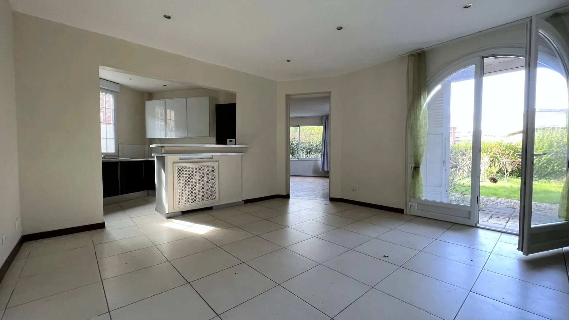 VENDU Demeure Bourgeoise au coeur du Tréport