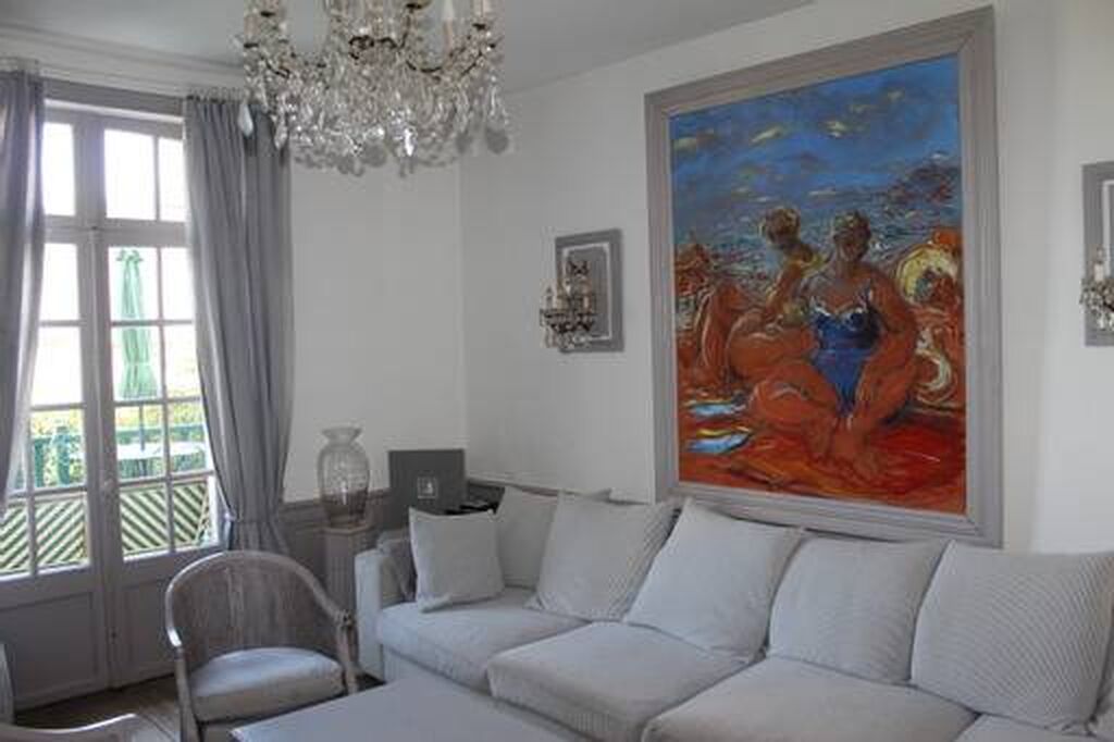 A vendre, centre Cabourg, belle propriété