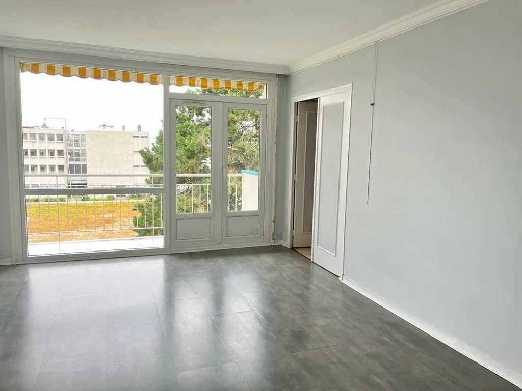 Appartement en location de 54,26m², situé Parc du Cailly à Mont-Saint-Aignan, 736€ charges comprises