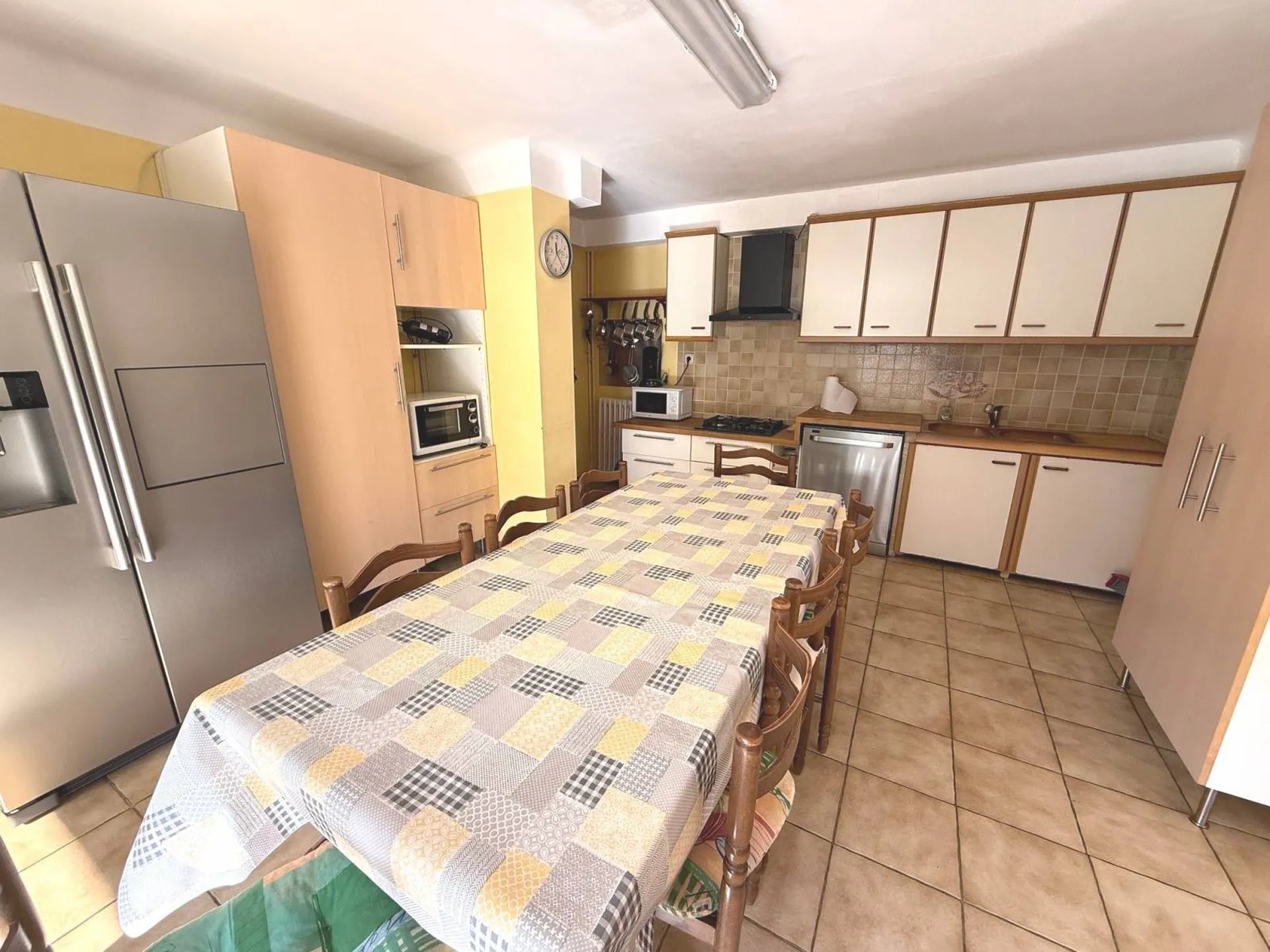 Studio au RDC de cette maison en vente à Carnoux en Provence