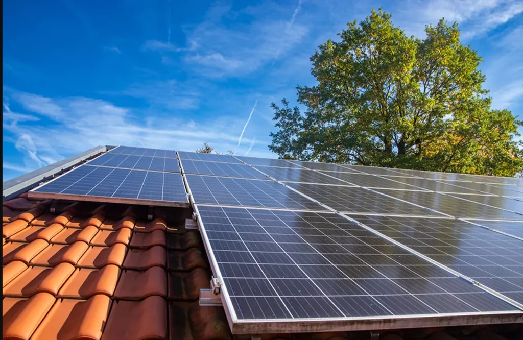 À Saint André de Cubzac en Gironde, installation d'un système de panneaux solaires photovoltaïques de 6 kW Brice Energies