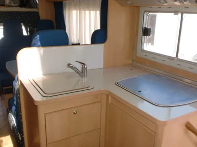 Camping-car BURSTNER A 645