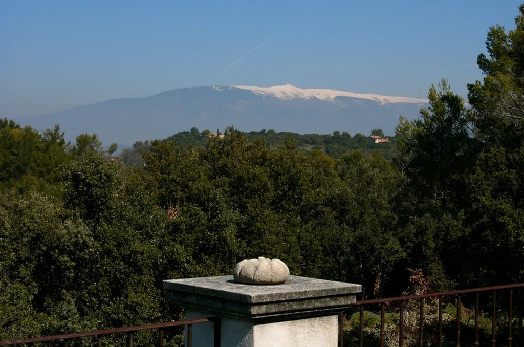 Comtat Venaissin, Propriété sur 18.500 m² en pleine nature