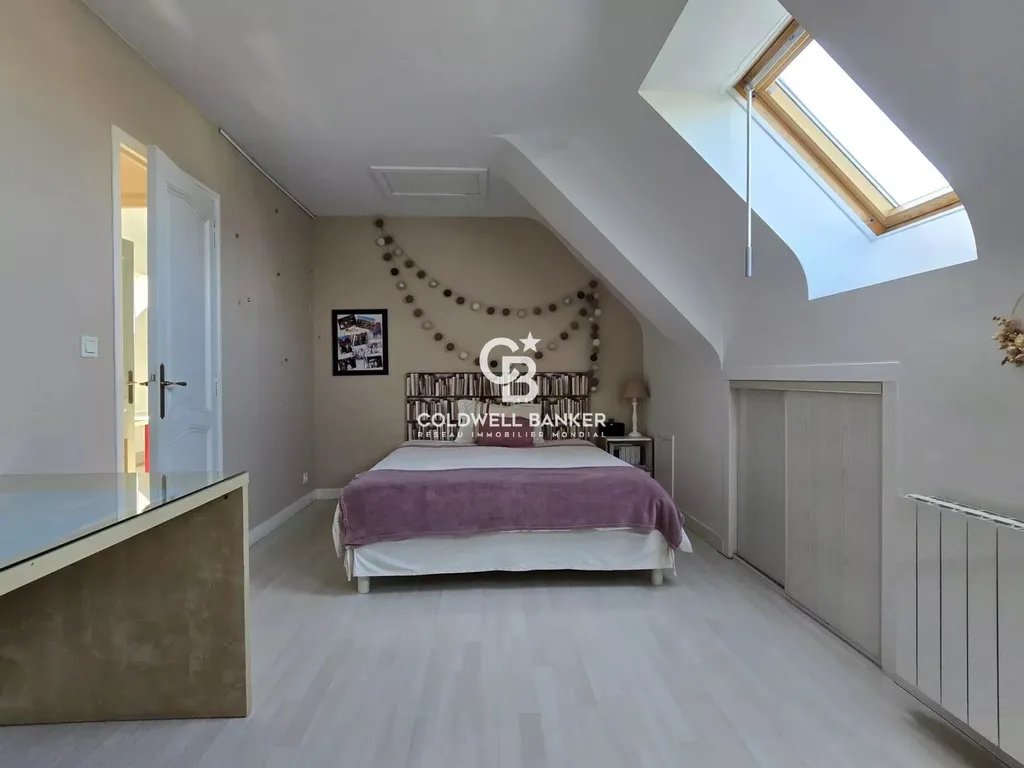 a vendre une maison lumineuse quartier isaac au mans