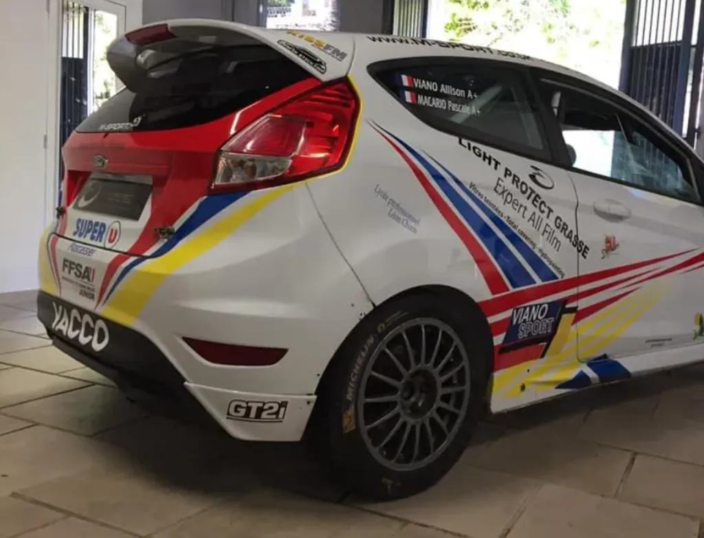 Découvrez les nombreux avantages de votre flocage de voiture