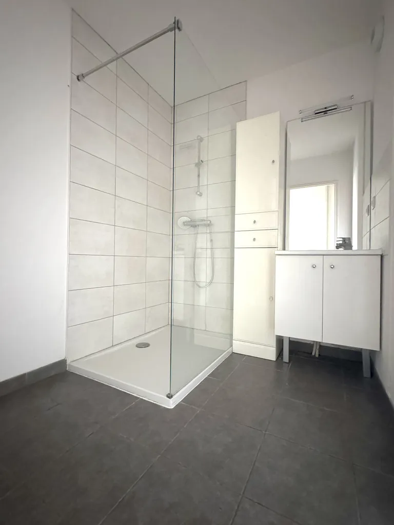 BRUGES Centre-Ville - T2 avec loggia