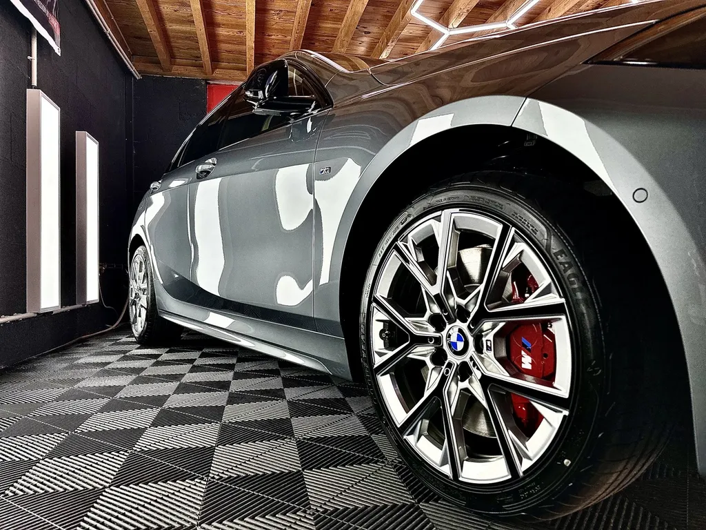 DETAILING PPF voiture traitement céramique Lyon carrosserie BMW Serie 1 