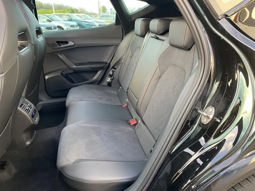 CUPRA Formentor d'occasion à vendre à proximité de Le Havre : SUV diesel automatique disponible chez Caudebec Automobiles