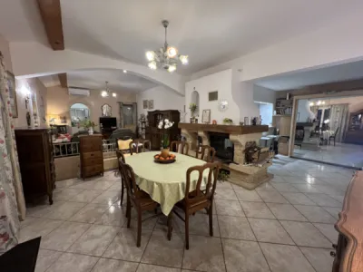 Maison 7 pièce(s) 5 chambre(s) 175 m² Les Issambres (83380)