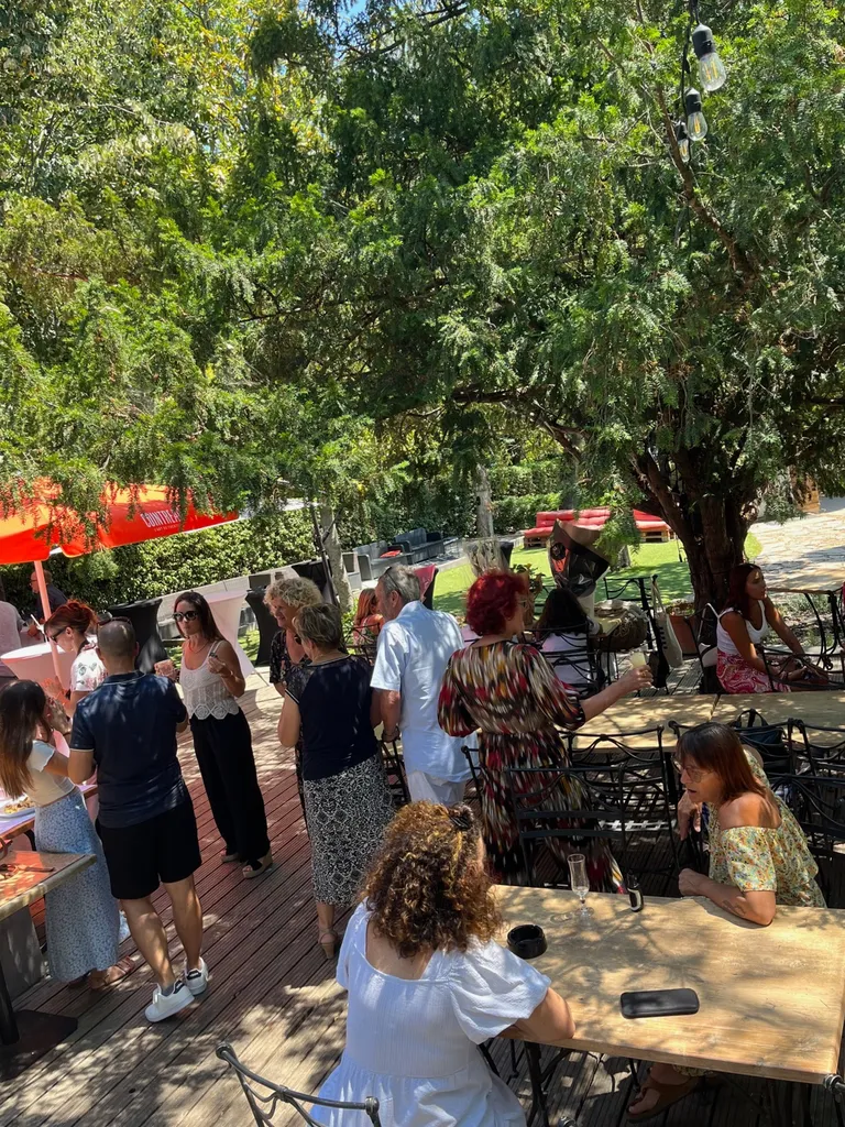 Restaurant avec terrasse et cuisine maison à Marseille 13013 proche Château Gombert et Plan de Cuques