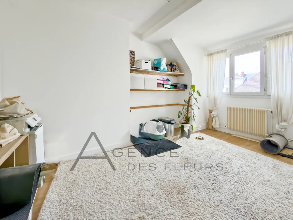 A vendre bel appartement de 104 m2 sur la commune de ELBEUF 76500