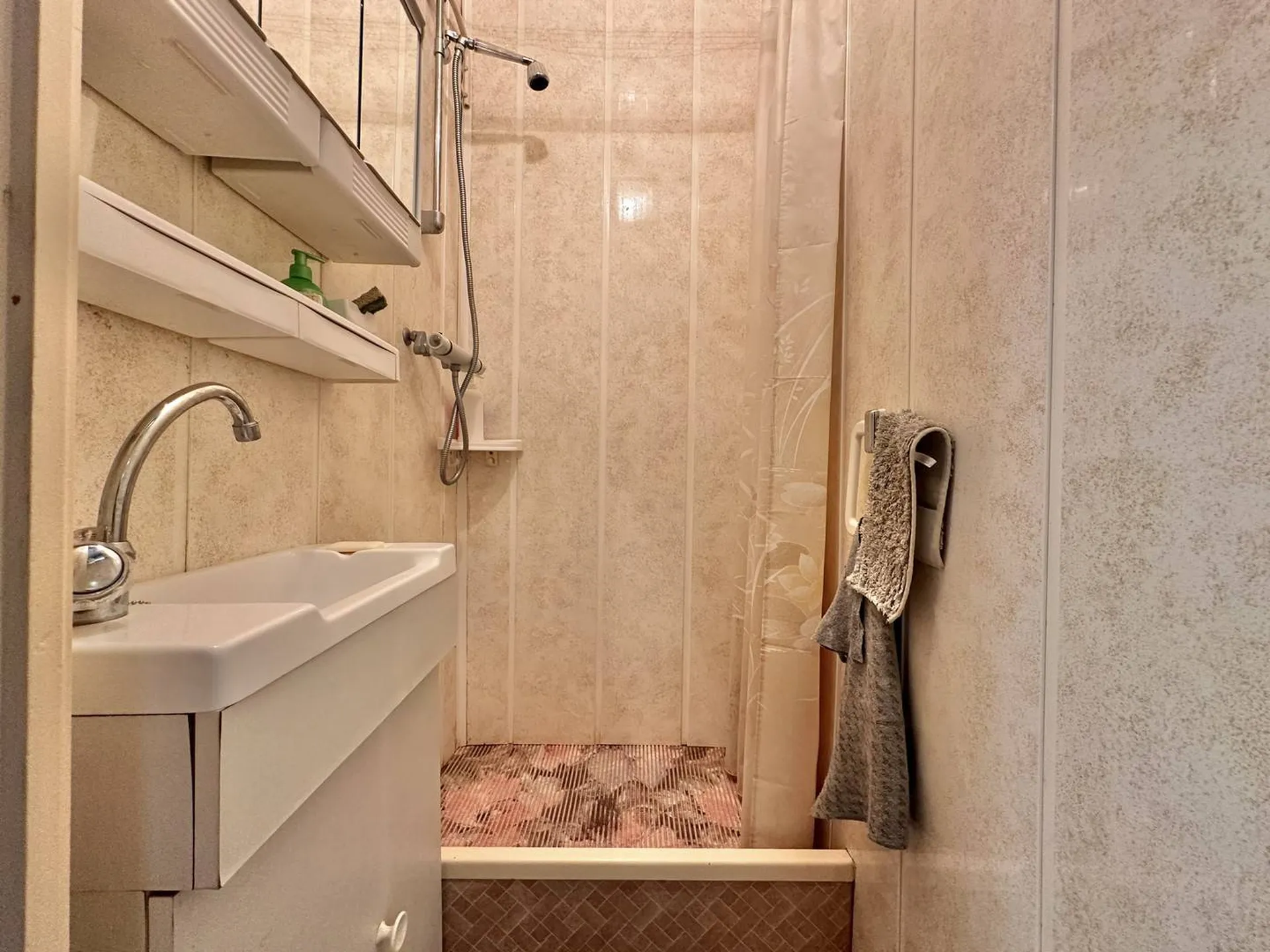 VENDU Appartement d'environ 36m² Carrez au 2e étage à Dieppe, Normandie