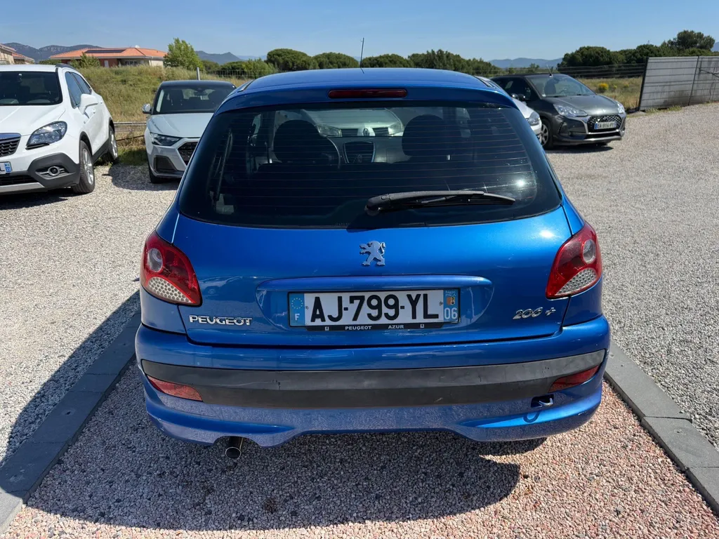 PEUGEOT 206 + 1.4 L 75CV