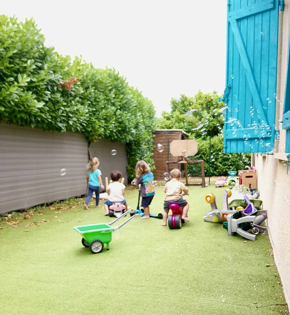 Micro-crèche Castanet Tolosan