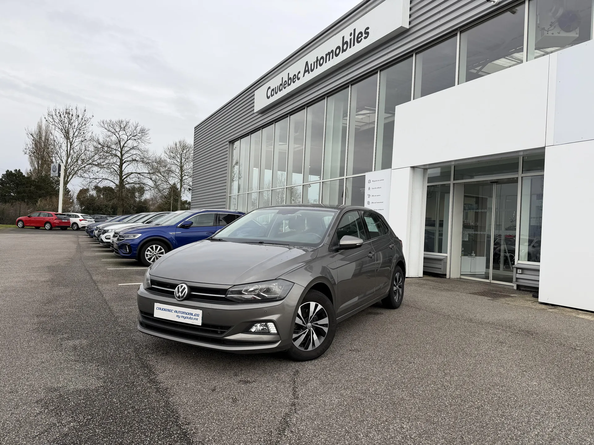 Achat Volkswagen Polo occasion Le Havre : moteur Diesel 95 ch, finition Business, révisée chez Caudebec Automobiles Normandie