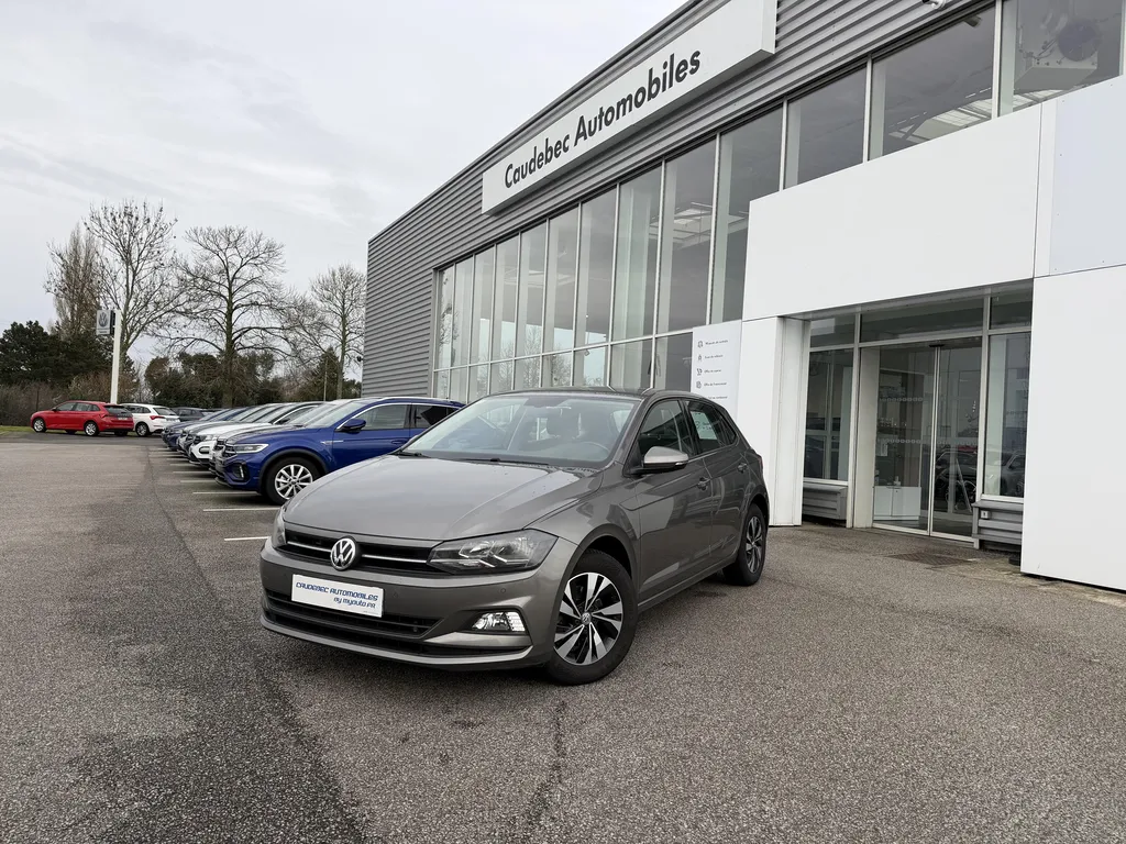 Achat Volkswagen Polo occasion Le Havre : moteur Diesel 95 ch, finition Business, révisée chez Caudebec Automobiles Normandie
