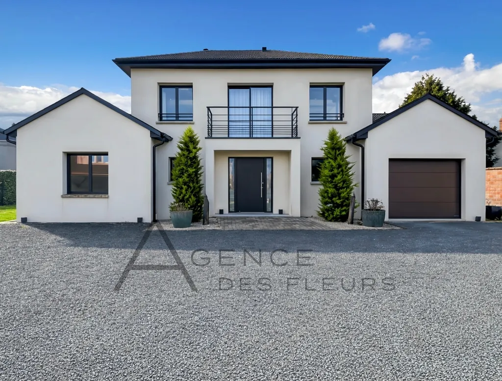 À vendre, très belle propriété contemporaine de 148 m² sur un terrain de 899 m² située sur la commune de La Londe 76500