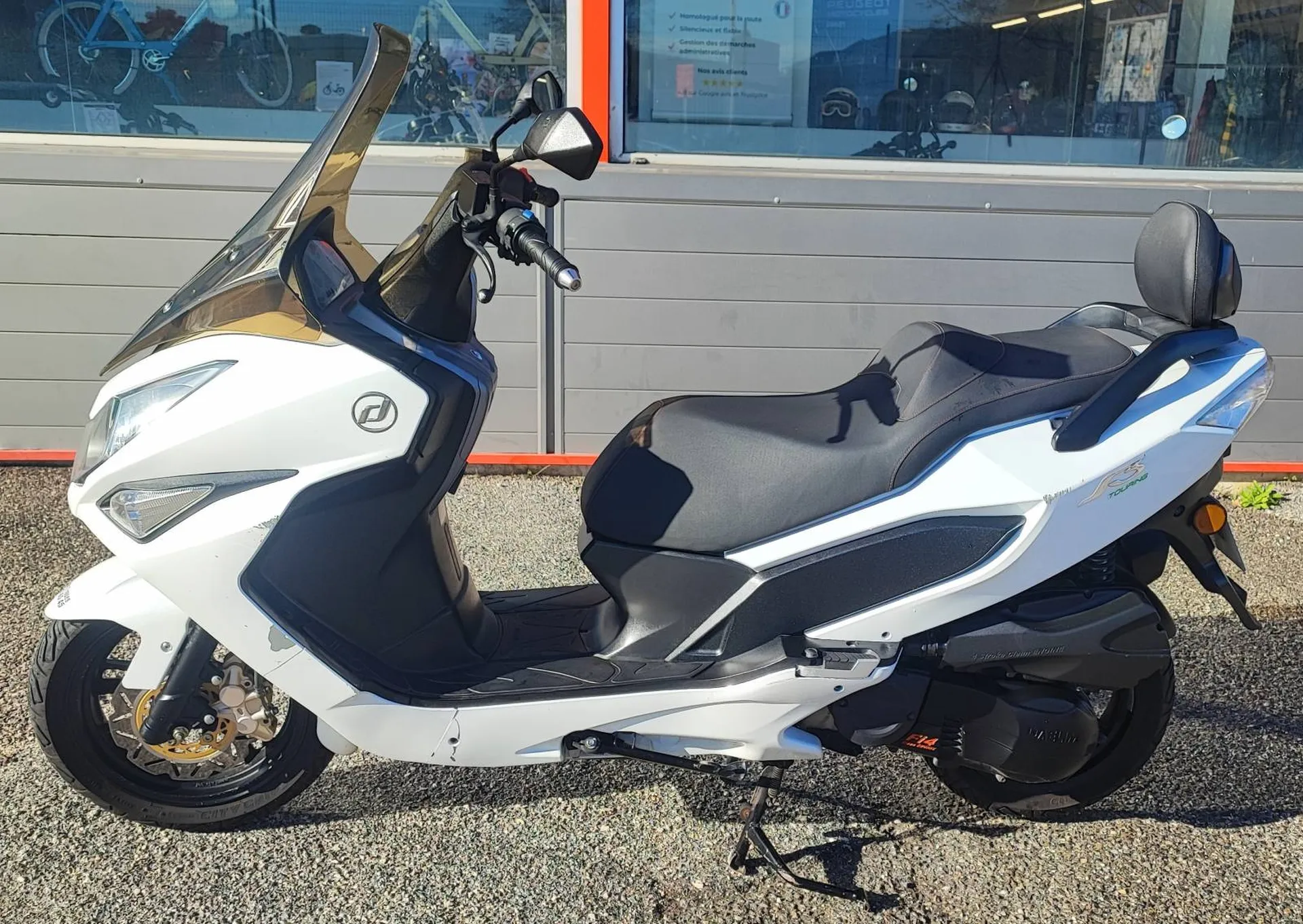 S3 DAELIM 125 DU 06/2017 AVEC 23148KM.