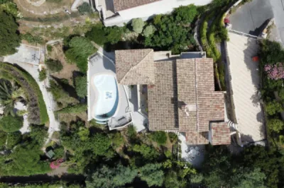 Maison 7 pièce(s) 5 chambre(s) 175 m² Les Issambres (83380)