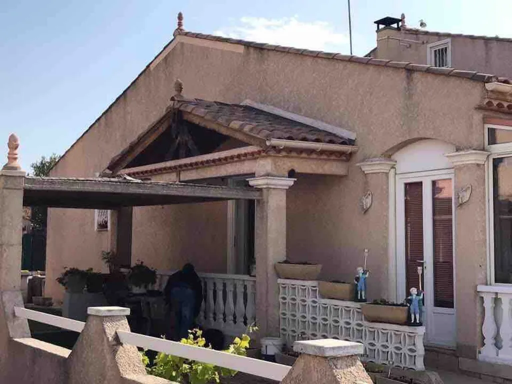 travaux de rénovation sur une maison contemporaine à Marseillan Proche d'Agde dans le 34 