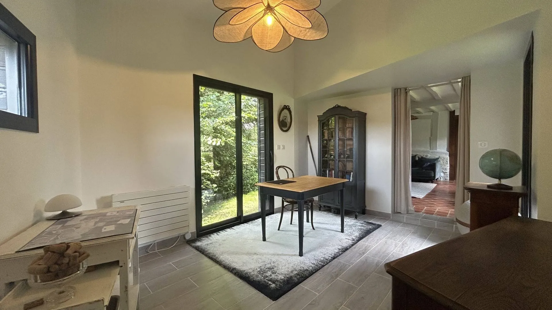 A vendre, garage et atelier – Un espace fonctionnel pour vos projets, vos rangements ou votre créativité.