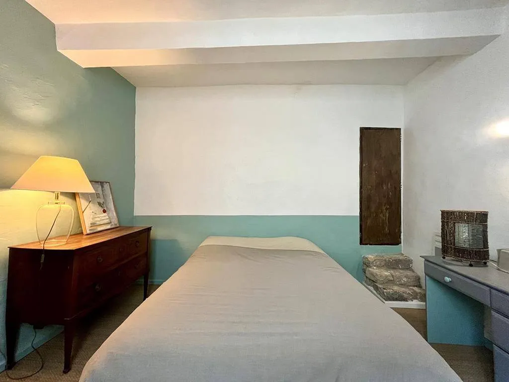 Majestueuse maison de village avec terrasse panoramique XXL   