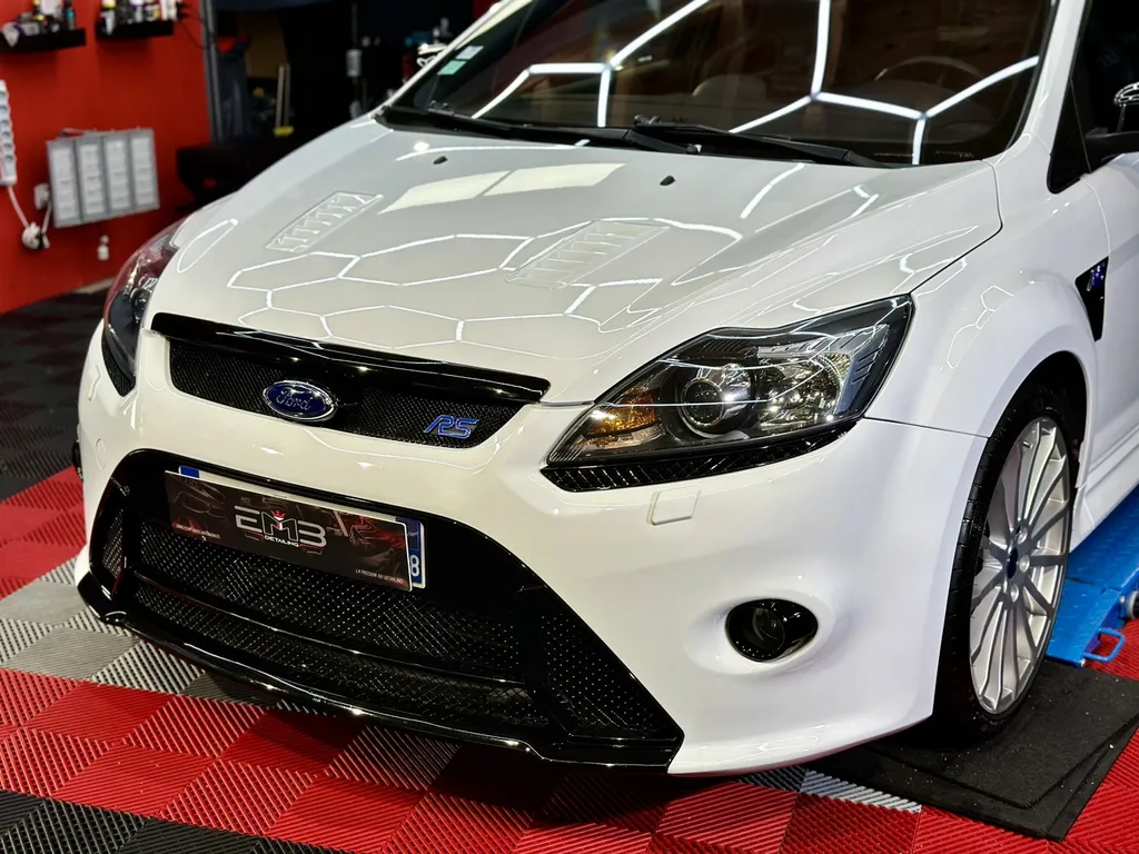 rénovation carrosserie lyon spécialiste du traitement céramique ouest lyonnais 