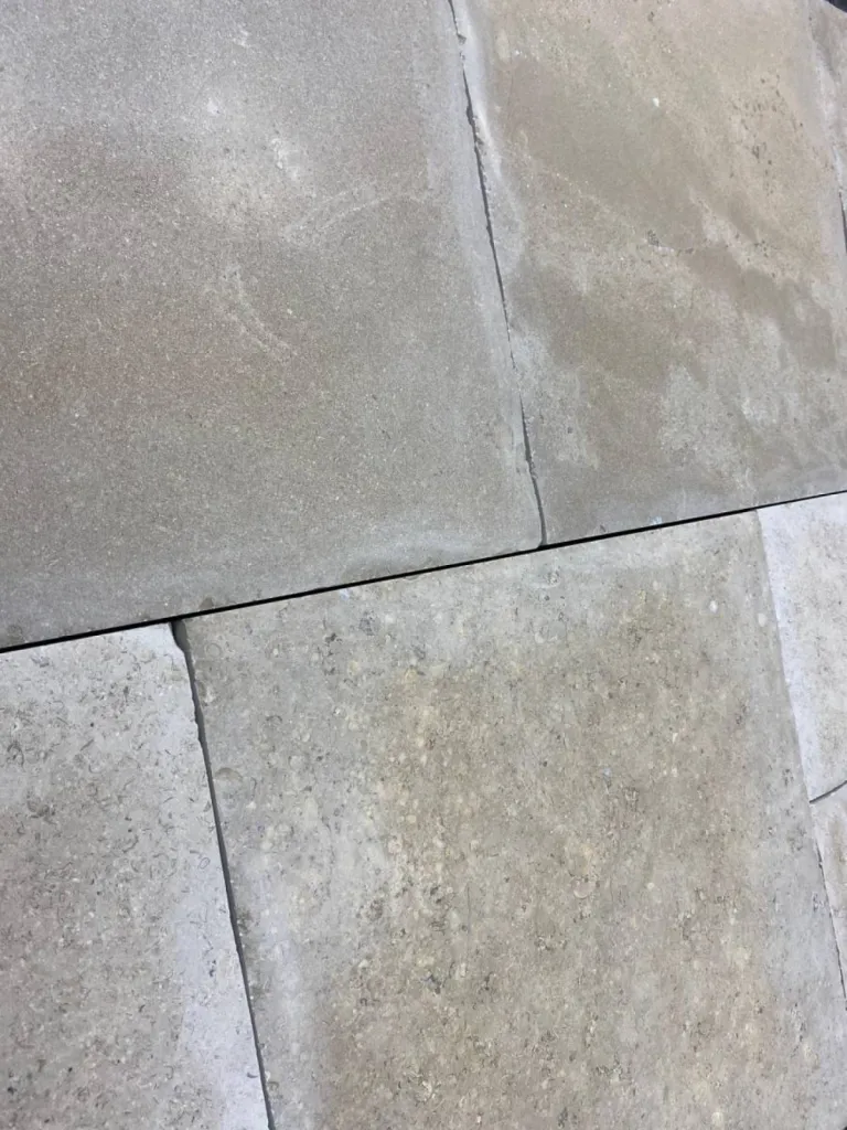 SINAI PEARL OPUS VIEILLI MAIN