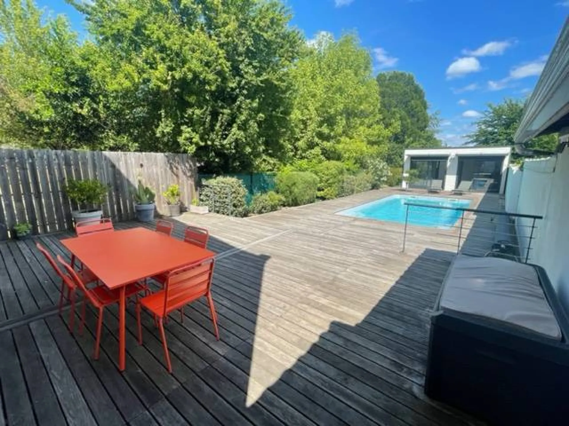 Maison piscine agence immobilière Caudéran Arnaud Droulers immobilier