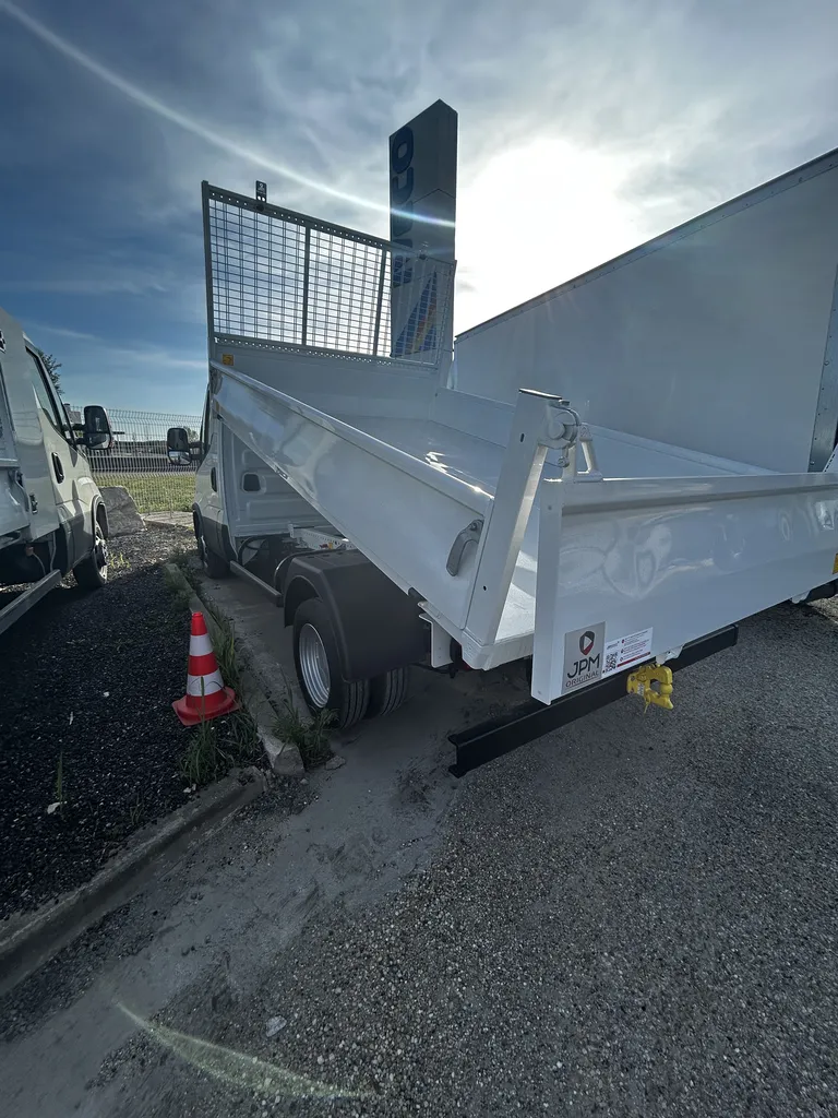 IVECO DAILY BENNE SIMPLE 3.0L 2026