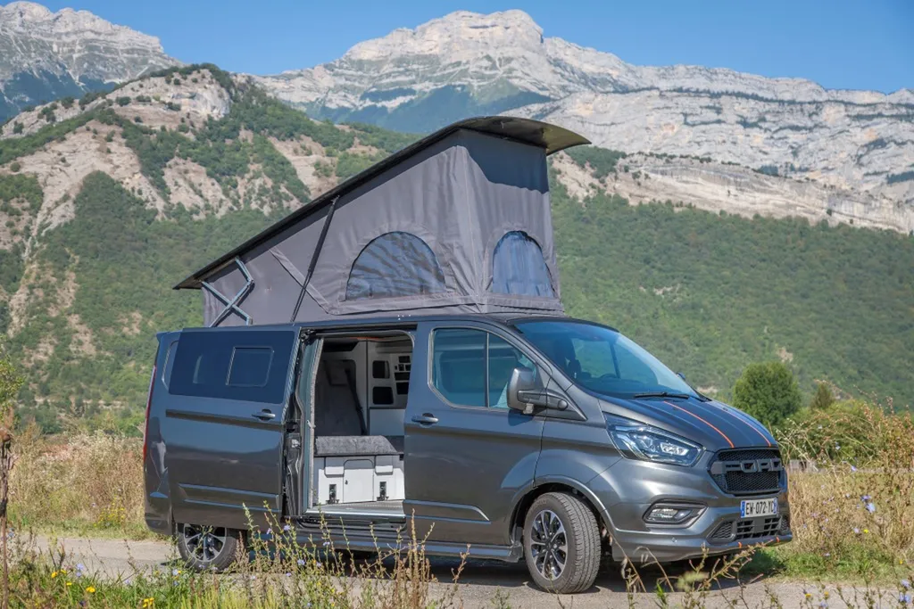 Aménagement intérieur sur-mesure Ford Transit Custom L2H1 Sport