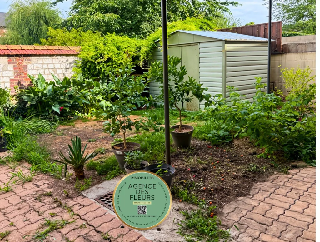 A acheter, maison de 85 m² sur un terrain de 140 m²et garage sur la commune de CAUDEBEC LESELBEUF 76320