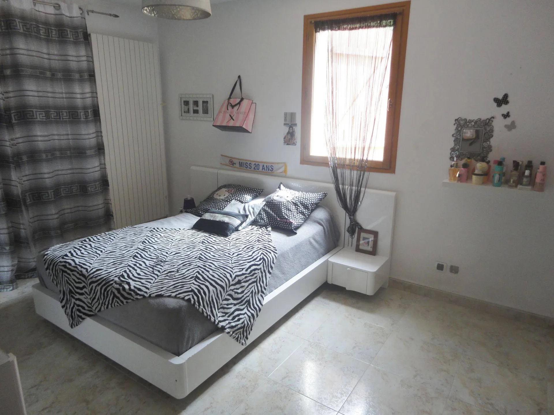 maison avec piscine à la vente