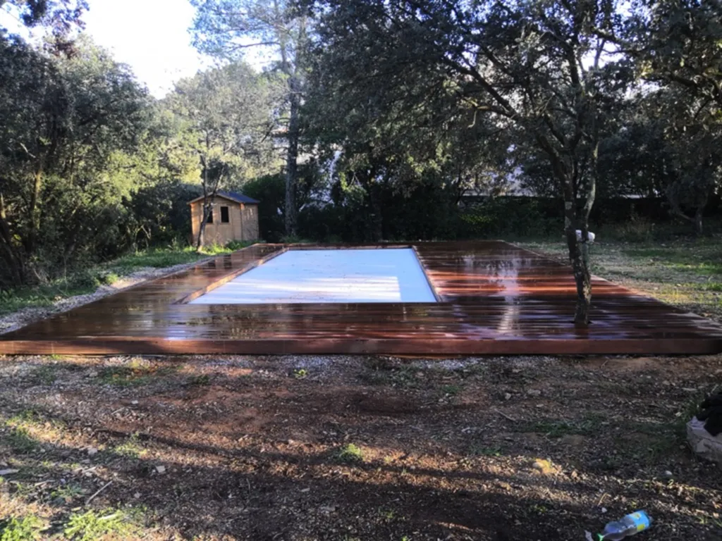 Terrasse en bois exotique Ipé de 77 m²  un aménagement haut de gamme, durable et sans entretien à Montferrier-sur-Lez Proche de Montpellier